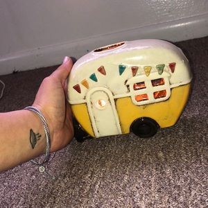 Adorable camper light